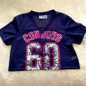 RARE DALLAS COWBOYS NFL WOMENS V-NECK CROP JERSEY, NEW, MEDIUM